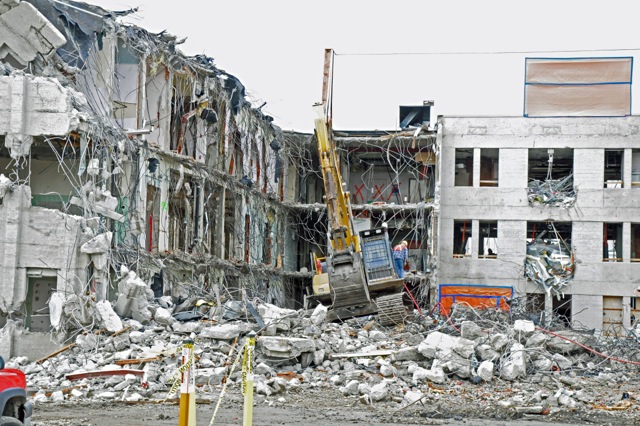 Woman's estate includes $900,000 donation | iNFOnews.ca