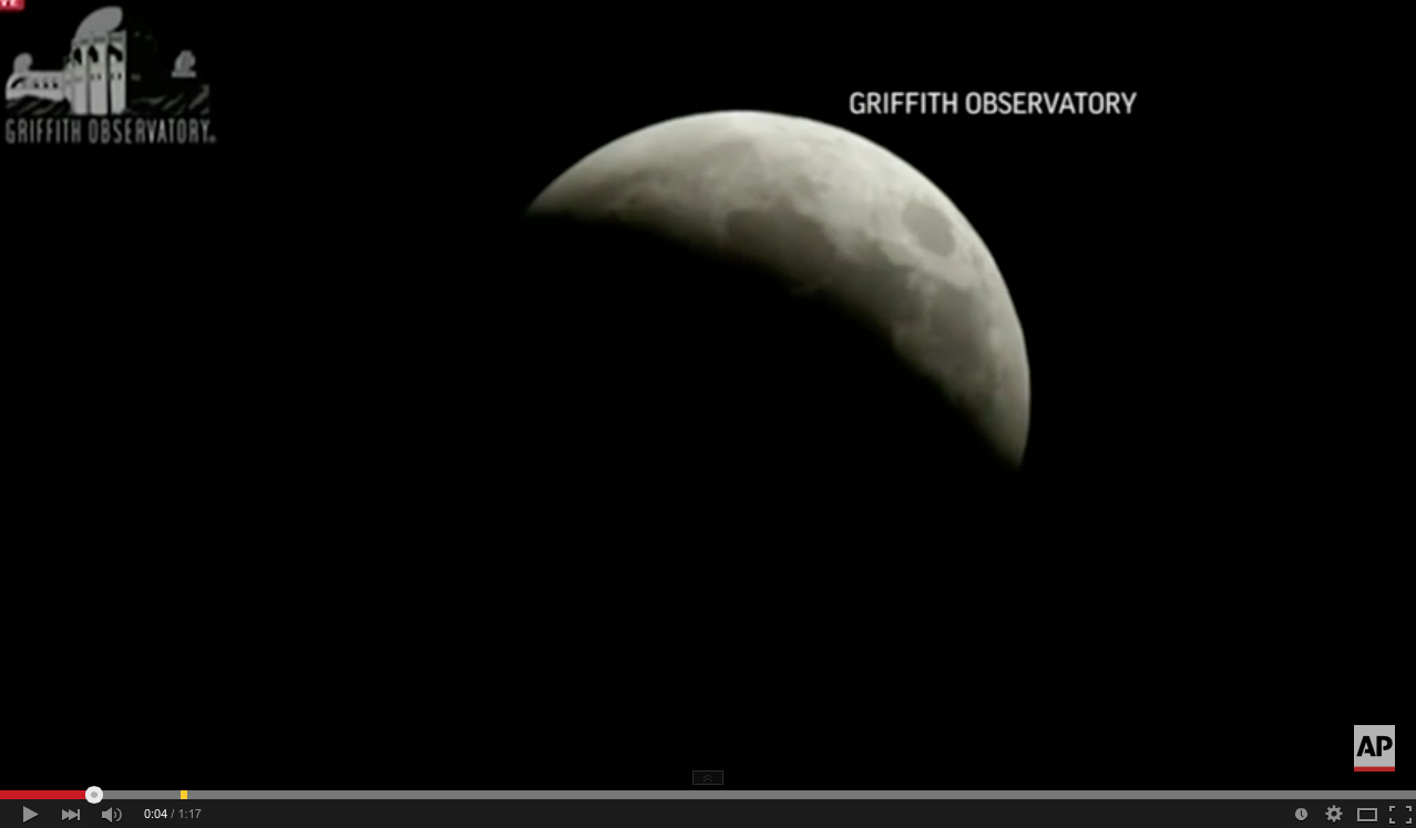 Brief total lunar eclipse dazzles skywatchers in western Canada and US | iNFOnews.ca