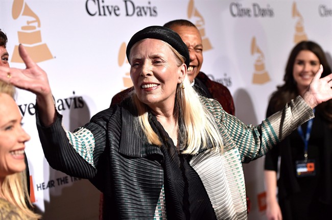 Joni Mitchell 'getting stronger every day' after being found unconscious at home | iNFOnews.ca