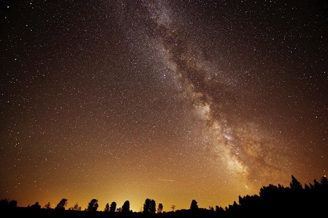Royal Astronomical Society's Dark Sky Preserves let people enjoy star-gazing again | iNFOnews.ca