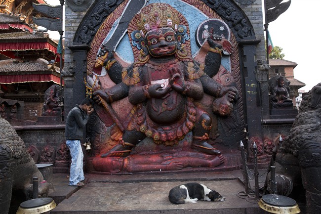 'Chaos' at Nepal airport, says Montreal woman stranded by massive earthquake | iNFOnews.ca 'Chaos' at Nepal airport, says Montreal woman stranded by massive earthquake | iNFOnews.ca