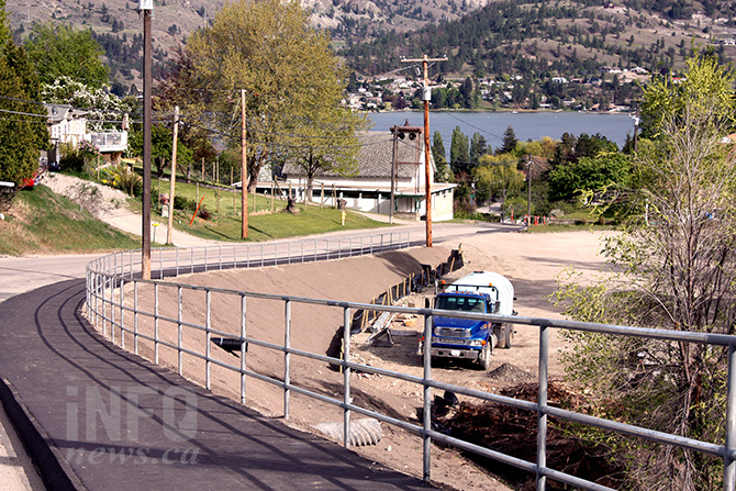 Pedestrian walkway nearing completion | iNFOnews.ca Pedestrian walkway nearing completion | iNFOnews.ca