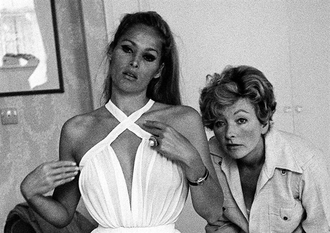 Julie Harris, Academy Award-winning designer who dressed 007 Bond and the Beatles, dies at 94 | iNFOnews.ca Julie Harris, Academy Award-winning designer who dressed 007 Bond and the Beatles, dies at 94 | iNFOnews.ca