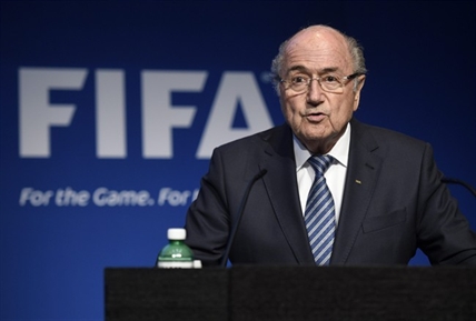 Sepp Blatter announces resignation just days after FIFA president re-election | iNFOnews.ca
