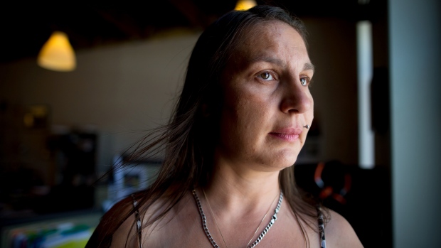 Woman suing Vancouver police says restraint device worst pain she has ever felt | iNFOnews.ca Woman suing Vancouver police says restraint device worst pain she has ever felt | iNFOnews.ca