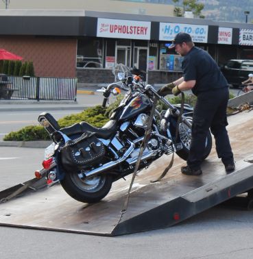 UPDATE: Penticton motorcyclist taken to hospital | iNFOnews.ca
