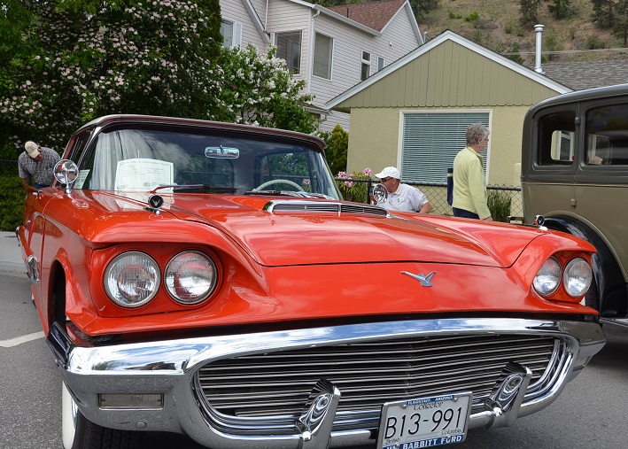 Hot wheels and slick chrome at the Peachland car show | iNFOnews.ca
