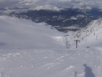 Whistler to test snowmaking on glacier in battle against climate change | iNFOnews.ca