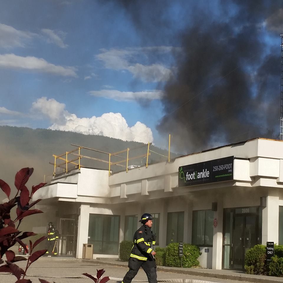 Emergency crews responding to large fire downtown Vernon | iNFOnews.ca Emergency crews responding to large fire downtown Vernon | iNFOnews.ca