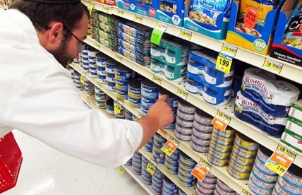 'Roving rabbis' take kosher mission across Montana's Big Sky Country | iNFOnews.ca 'Roving rabbis' take kosher mission across Montana's Big Sky Country | iNFOnews.ca