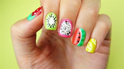 Back-to-school searches surge as students seek DIY content | iNFOnews.ca