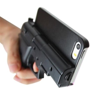 Packing an iPhone: RCMP called after man spotted with gun-shaped cellphone case | iNFOnews.ca Packing an iPhone: RCMP called after man spotted with gun-shaped cellphone case | iNFOnews.ca