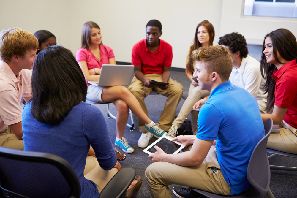 'Flipped' classroom sees kids do homework at school after watching online videos | iNFOnews.ca 'Flipped' classroom sees kids do homework at school after watching online videos | iNFOnews.ca