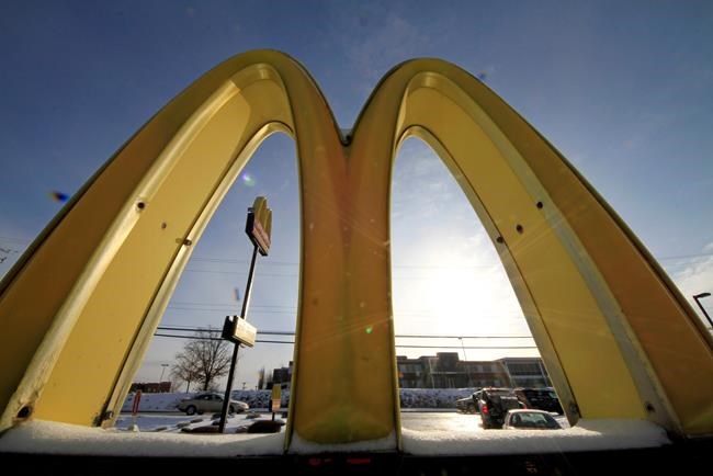 McDonald's to switch to cage-free eggs in US, Canada over next decade | iNFOnews.ca