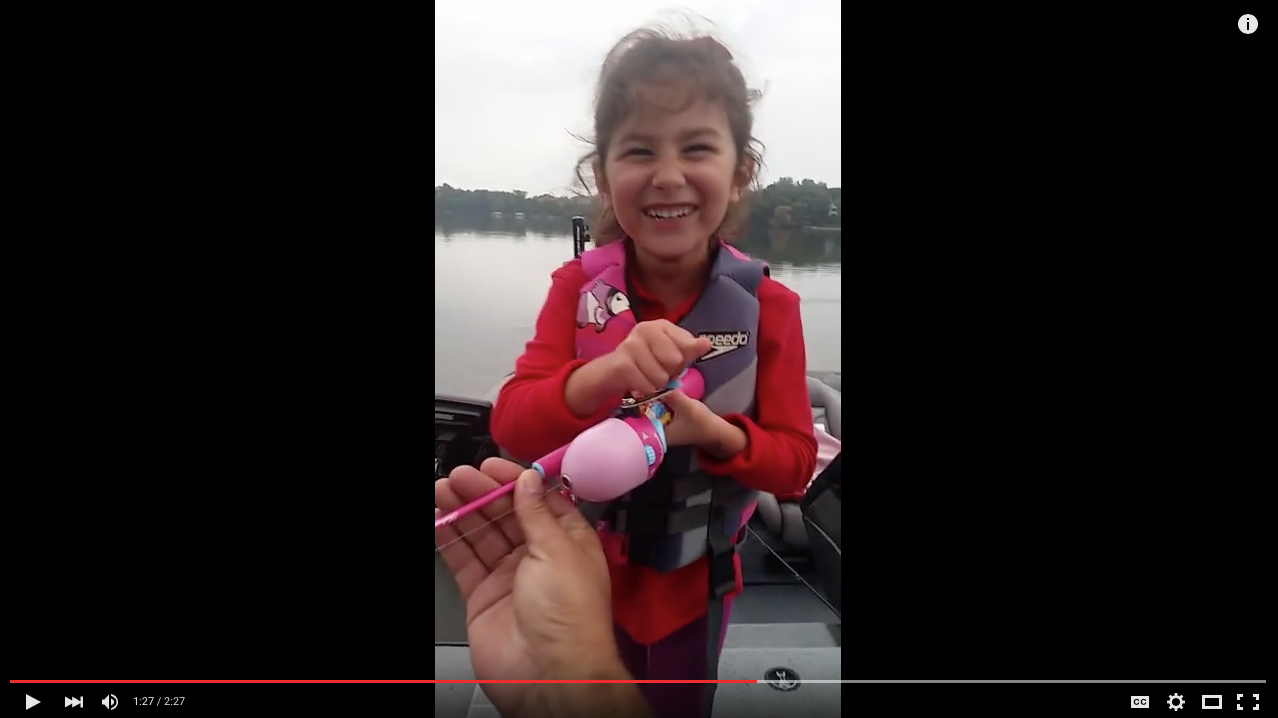 TRENDING NOW: Little girl catches big bass with little Barbie fishing pole | iNFOnews.ca TRENDING NOW: Little girl catches big bass with little Barbie fishing pole | iNFOnews.ca