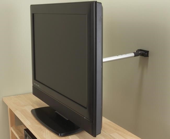 Toppled TVs causing serious injuries - and deaths - in young kids: study | iNFOnews.ca