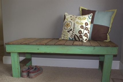 From trash to showstopper: Budget-savvy, DIY pallet furniture can be big on style | iNFOnews.ca From trash to showstopper: Budget-savvy, DIY pallet furniture can be big on style | iNFOnews.ca