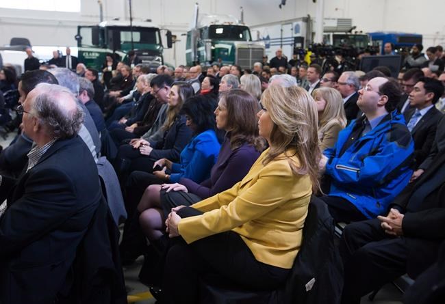 Hunting for winter coats and a new leader: Conservatives prepare for Ottawa | iNFOnews.ca