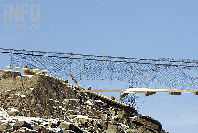 Kelowna Mountain says wind, not vandals, destroyed suspension bridge | iNFOnews.ca