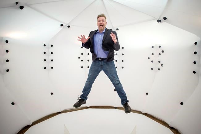 Toronto company lets you come face-to-face with a miniature 3D model of yourself | iNFOnews.ca Toronto company lets you come face-to-face with a miniature 3D model of yourself | iNFOnews.ca