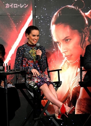 Hollywood prepares for world premiere of 'Star Wars: The Force Awakens' | iNFOnews.ca Hollywood prepares for world premiere of 'Star Wars: The Force Awakens' | iNFOnews.ca