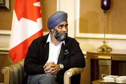 Canada's defence minister visits Iraq | iNFOnews.ca