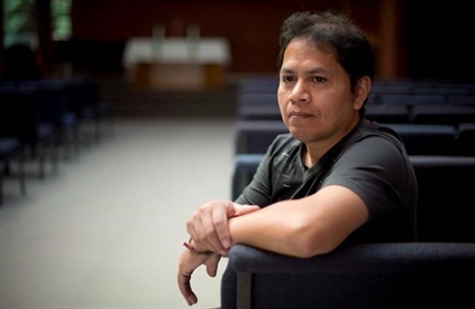 Salvadoran father linked to revolutionaries free to leave B.C. church sanctuary | iNFOnews.ca Salvadoran father linked to revolutionaries free to leave B.C. church sanctuary | iNFOnews.ca