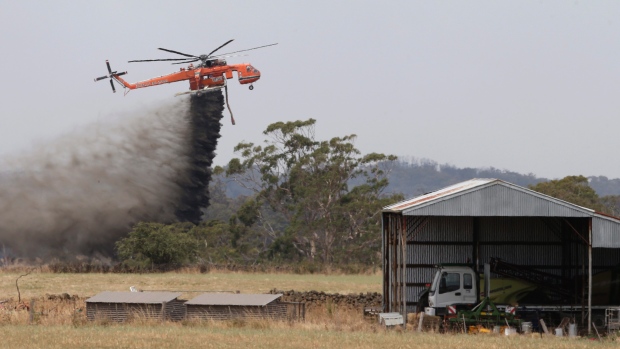 Christmas wildfire destroys more than 100 homes in Australia | iNFOnews.ca Christmas wildfire destroys more than 100 homes in Australia | iNFOnews.ca