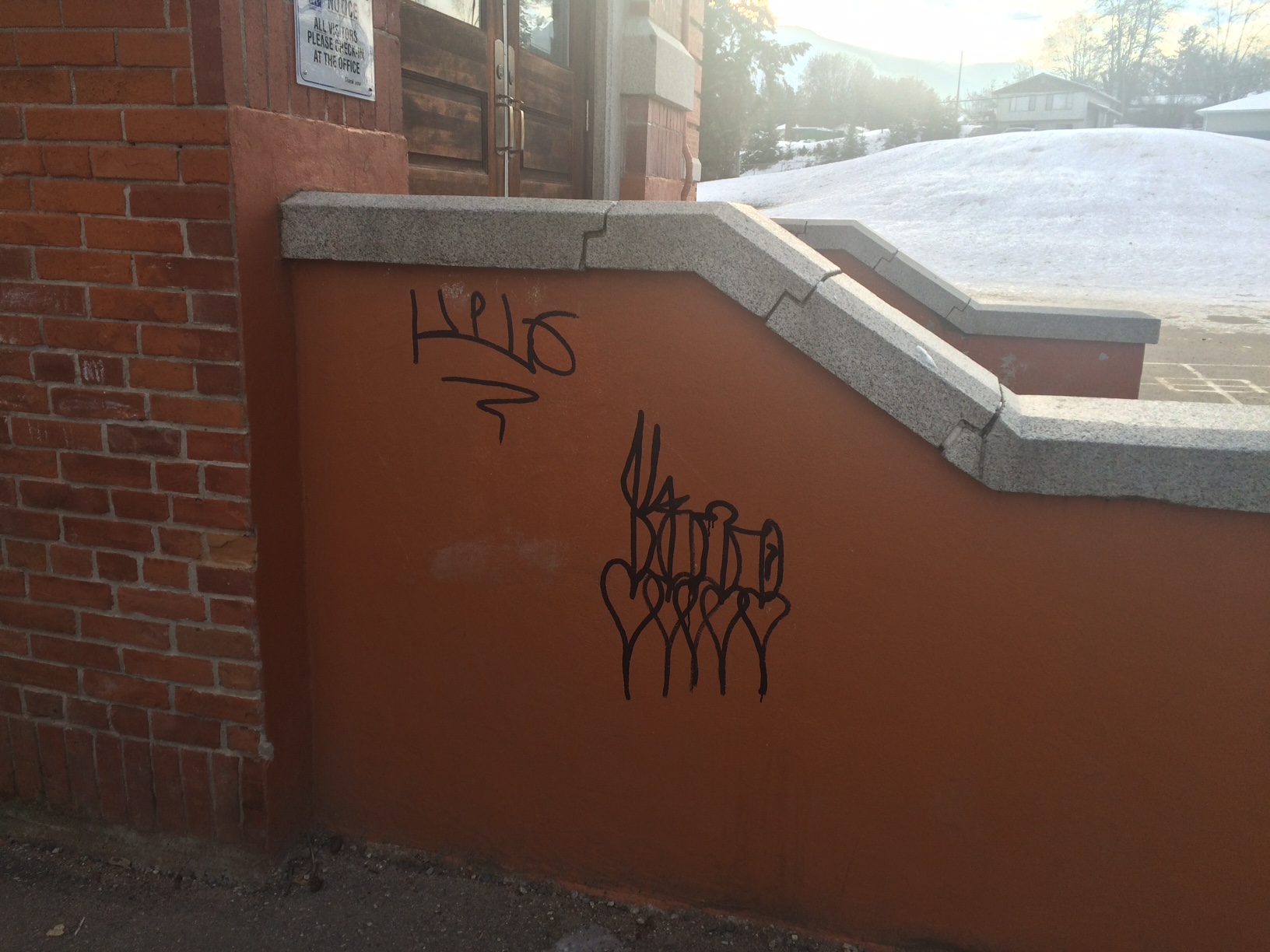 Vernon police looking for prolific tagger | iNFOnews.ca