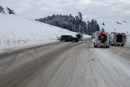 Children ejected from vehicle when California tourist crashes near Merritt | iNFOnews.ca