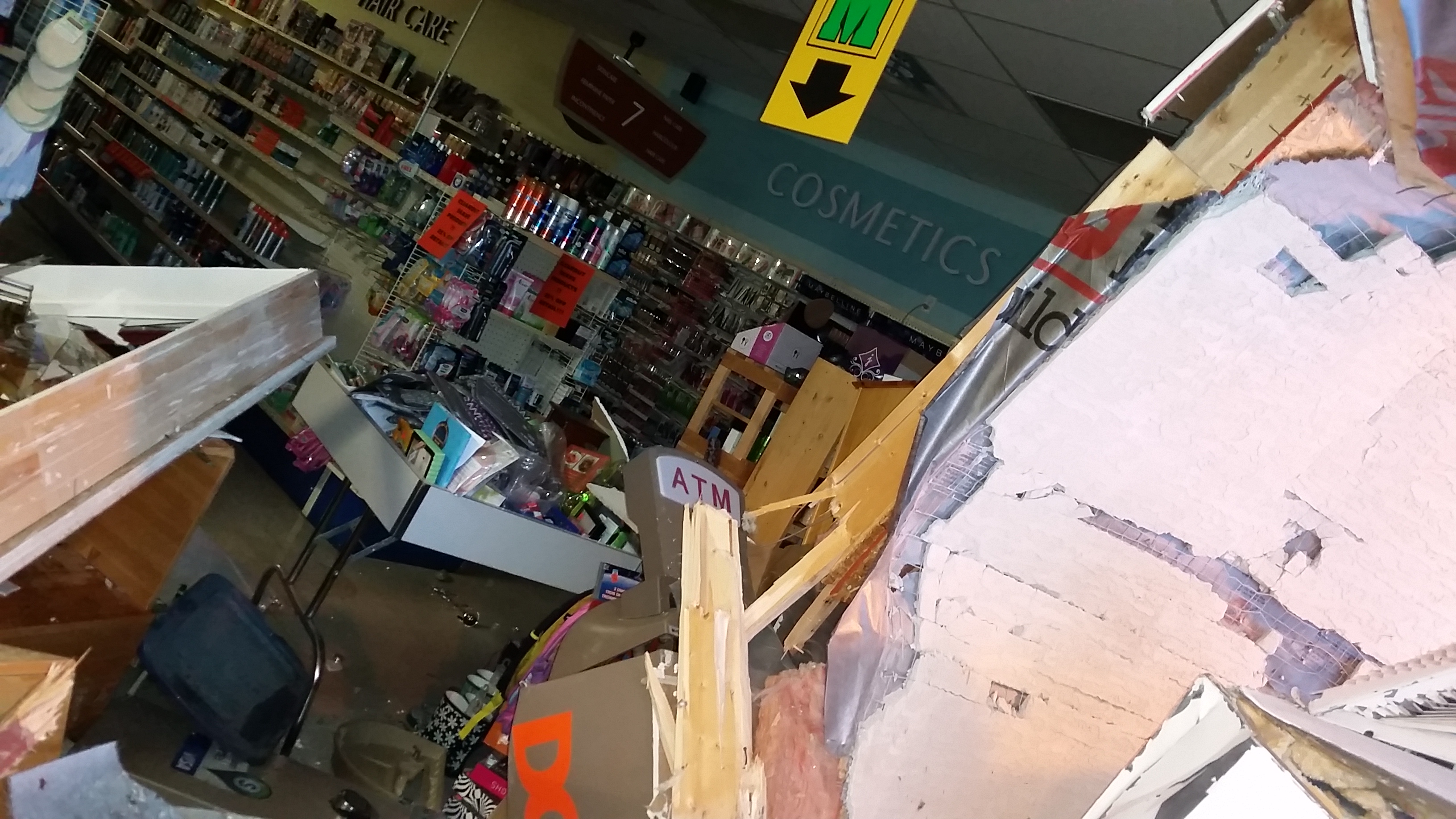 Thieves drive into Shuswap pharmacy in attempt to grab ATM | iNFOnews.ca Thieves drive into Shuswap pharmacy in attempt to grab ATM | iNFOnews.ca