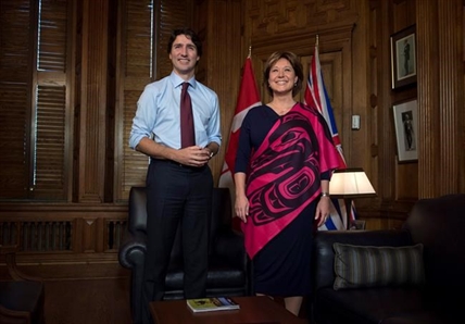Clark says B.C.'s economic engine needs cash from Ottawa to continue at top spot | iNFOnews.ca