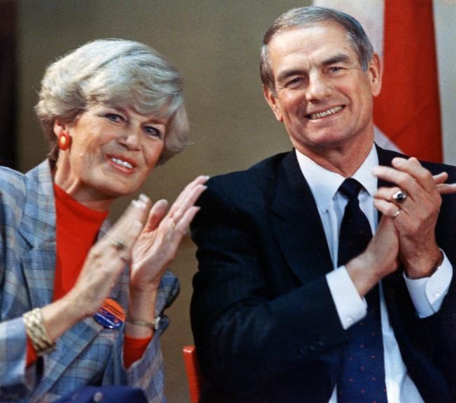 'I'm just all worn out:' Former Alberta premier, Eskimo QB Don Getty dies at 82 | iNFOnews.ca