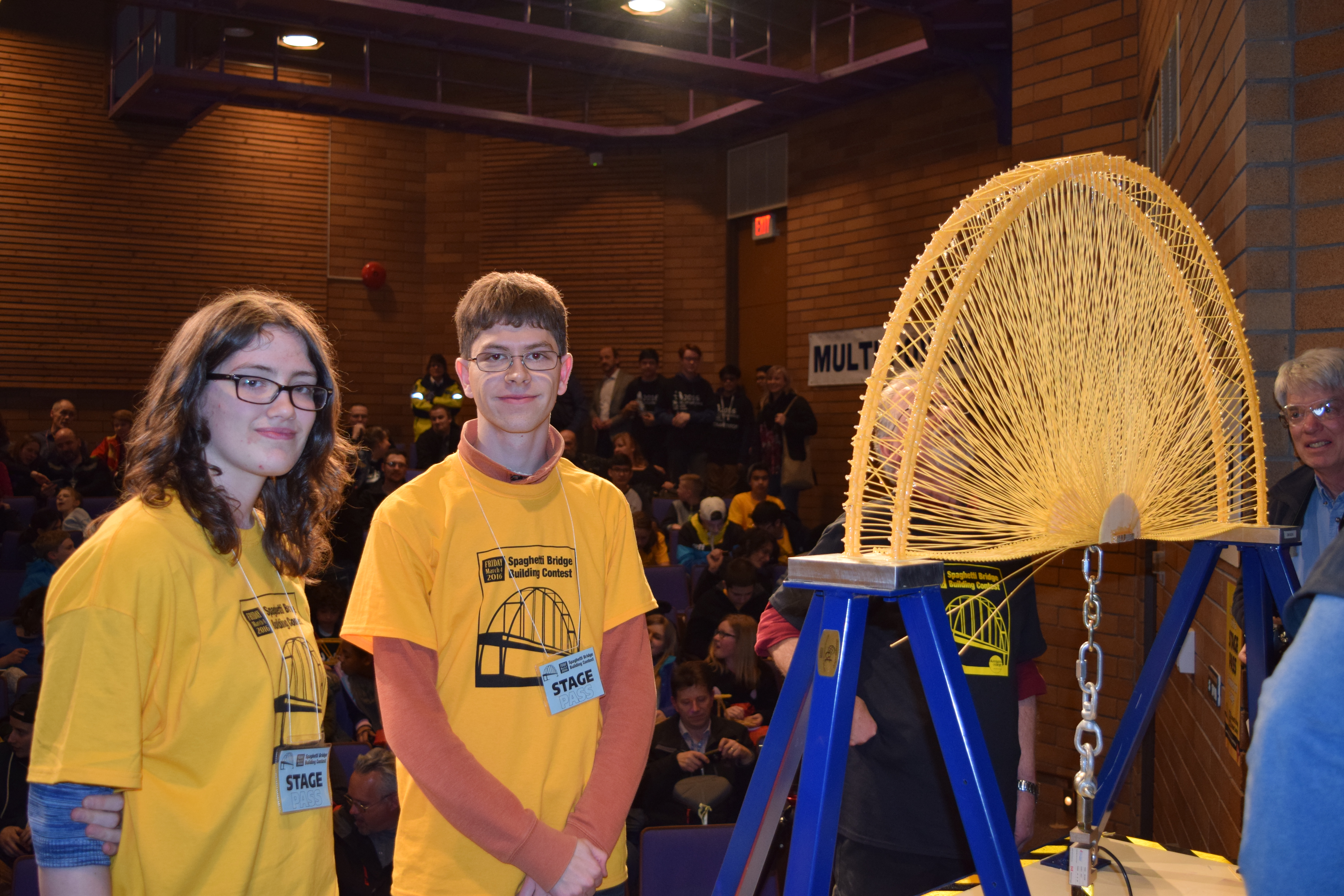 Okanagan College spaghetti bridge contest comes to a dramatic finish | iNFOnews.ca