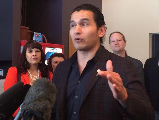 Star candidate Wab Kinew questioned about misogyny in Manitoba campaign | iNFOnews.ca Star candidate Wab Kinew questioned about misogyny in Manitoba campaign | iNFOnews.ca