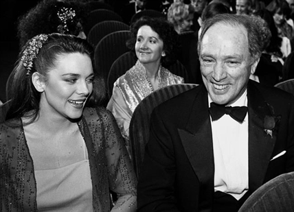 Kim Cattrall gets mistaken billing as Justin Trudeau's mom in '60 Minutes' profile | iNFOnews.ca Kim Cattrall gets mistaken billing as Justin Trudeau's mom in '60 Minutes' profile | iNFOnews.ca