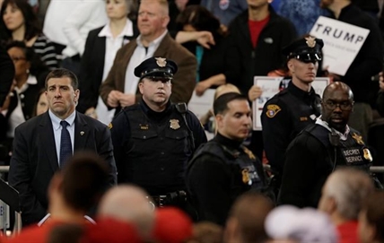 VIDEO: Protests and violence at Trump rallies roil Republican primary campaign | iNFOnews.ca