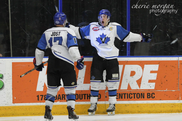 BCHL Playoffs: Penticton Vees down West Kelowna Warriors | iNFOnews.ca