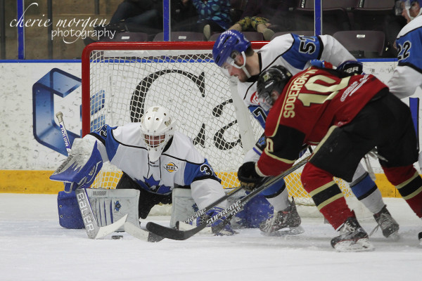 BCHL Playoffs: West Kelowna Warriors down Penticton Vees to take series lead | iNFOnews.ca