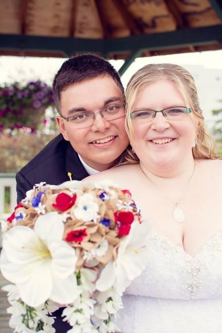 'Almost fell over:' Alberta couple expecting bundle of joy times four | iNFOnews.ca