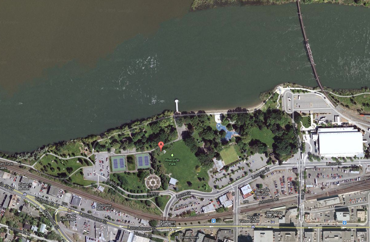 Midnight river swim sends victim to hospital | iNFOnews.ca Midnight river swim sends victim to hospital | iNFOnews.ca