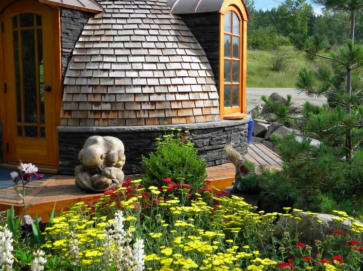 10 local Airbnb rentals that will make you dream of a staycation | iNFOnews.ca