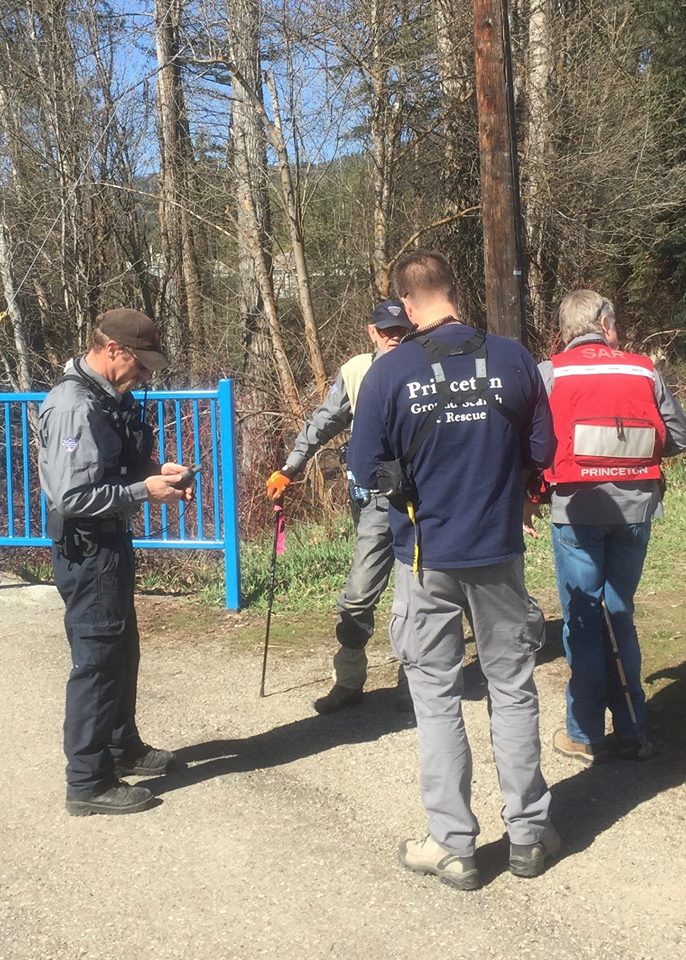 Volunteers search for lost stuffed bunny in Princeton | iNFOnews.ca Volunteers search for lost stuffed bunny in Princeton | iNFOnews.ca