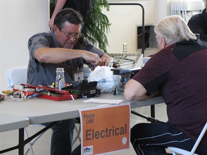 Get stuff fixed at Kelowna Repair Café | iNFOnews.ca