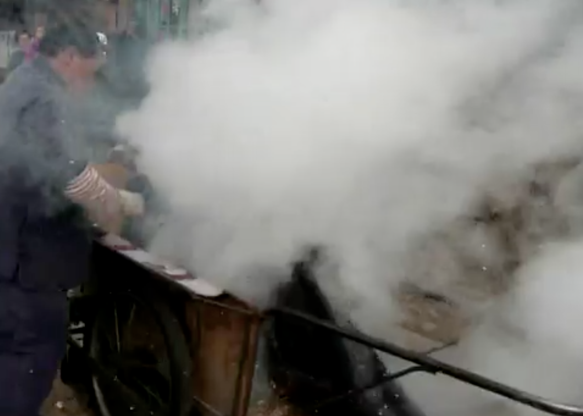 Korean vendors know how to put the pop in their corn | iNFOnews.ca