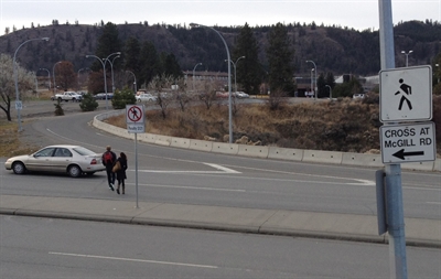 Thirty jaywalkers caught in one hour | iNFOnews.ca Thirty jaywalkers caught in one hour | iNFOnews.ca