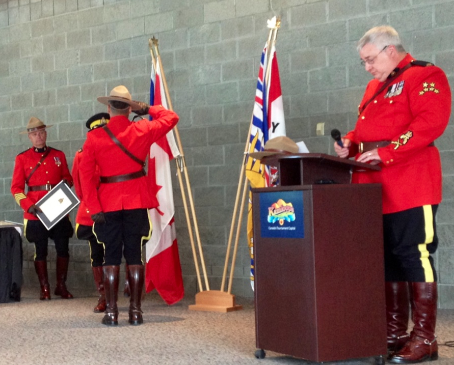 Kamloops teen recognized for bravery after rescuing children | iNFOnews.ca
