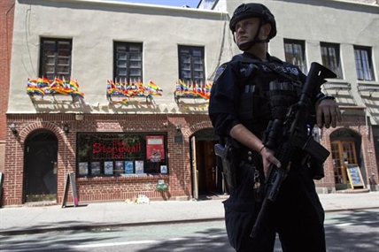 Gay clubs: Patrons treasure a place to feel safe, be oneself | iNFOnews.ca