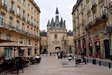 Centuries-old winemaking in Bordeaux gets a modern twist | iNFOnews.ca
