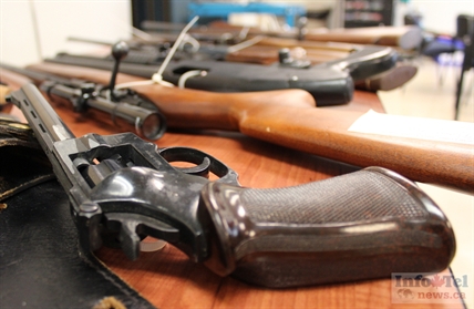 Border control busy with firearms smugglers | iNFOnews.ca